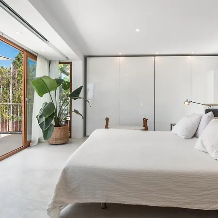 Villa Outstanding, Luxury 4-bedroom In *