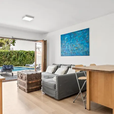 Outstanding, Luxury 4-bedroom In Villa *